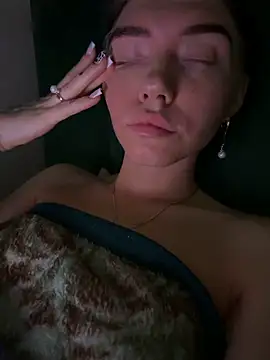 Lisaaa Alisa online show from 03/20/26, 07:08