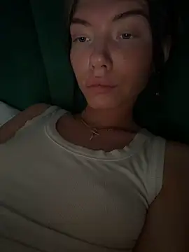 Lisaaa Alisa online show from 04/09/26, 06:57