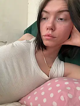 Lisaaa Alisa online show from 04/13/26, 08:53