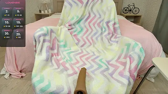 Snapshot of oliviiaa chatting on 11/06/25, 12:22 oliviiaa online show from 11/06/25, 12:22