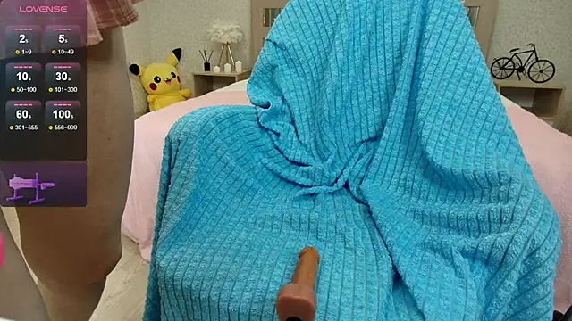 Snapshot of oliviiaa chatting on 11/27/25, 12:56 oliviiaa online show from 11/27/25, 12:56