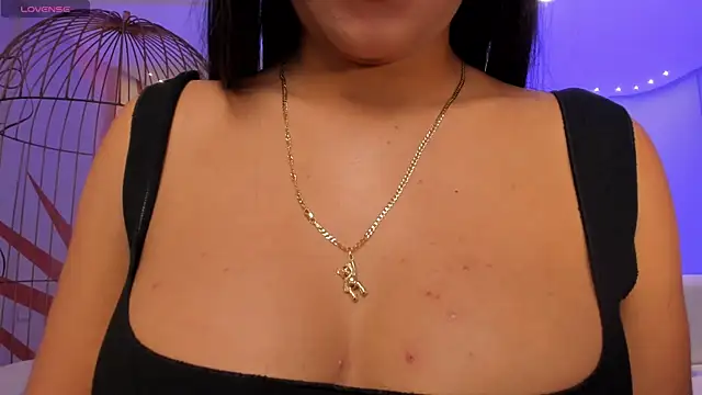 JessicaWilliams1 online show from 10/16/25, 09:54