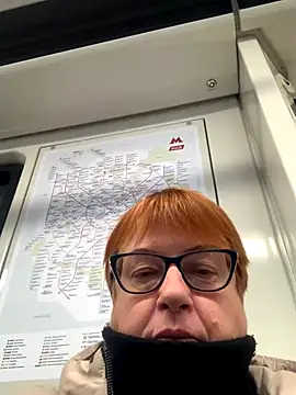 Klio5678 online show from 11/03/25, 07:04