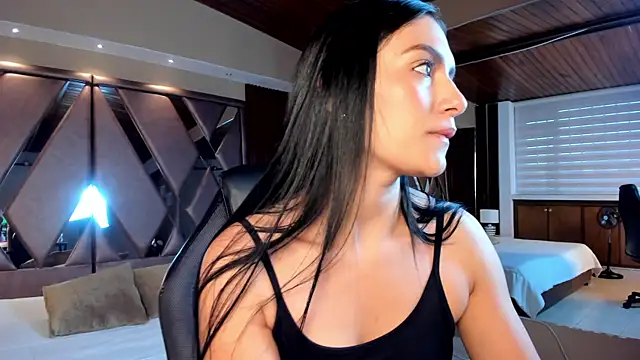 carina rossi online show from 01/28/25, 11:38