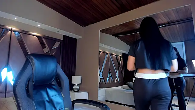 carina rossi online show from 02/11/25, 11:32