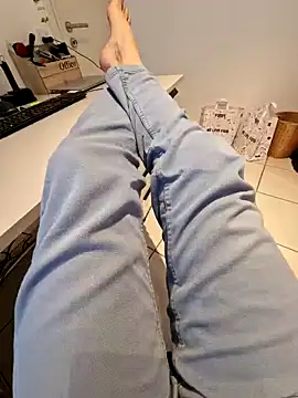 Snapshot of Lorent6969 chatting on 02/03/25, 02:55 Lorent6969 online show from 02/03/25, 02:55