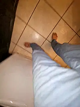 Snapshot of Lorent6969 chatting on 02/06/25, 04:42 Lorent6969 online show from 02/06/25, 04:42