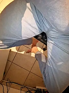 Snapshot of Lorent6969 chatting on 02/07/25, 05:41 Lorent6969 online show from 02/07/25, 05:41