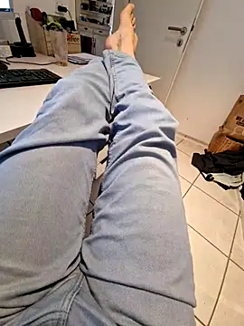 Snapshot of Lorent6969 chatting on 02/11/25, 10:26 Lorent6969 online show from 02/11/25, 10:26