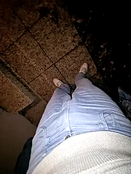 Snapshot of Lorent6969 chatting on 02/14/25, 04:58 Lorent6969 online show from 02/14/25, 04:58