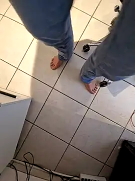 Snapshot of Lorent6969 chatting on 02/24/25, 08:06 Lorent6969 online show from 02/24/25, 08:06