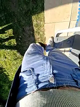 Snapshot of Lorent6969 chatting on 03/04/25, 10:24 Lorent6969 online show from 03/04/25, 10:24