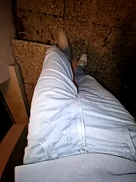 Snapshot of Lorent6969 chatting on 03/22/25, 04:56 Lorent6969 online show from 03/22/25, 04:56