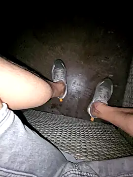 Snapshot of Lorent6969 chatting on 09/19/25, 06:30 Lorent6969 online show from 09/19/25, 06:30