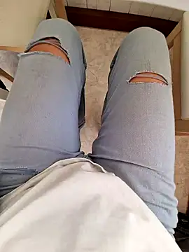 Snapshot of Lorent6969 chatting on 10/05/25, 06:23 Lorent6969 online show from 10/05/25, 06:23