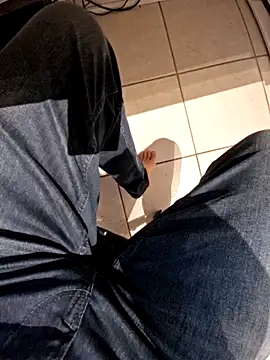 Snapshot of Lorent6969 chatting on 10/22/25, 07:41 Lorent6969 online show from 10/22/25, 07:41