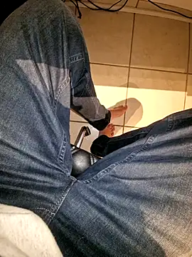 Snapshot of Lorent6969 chatting on 10/23/25, 03:50 Lorent6969 online show from 10/23/25, 03:50