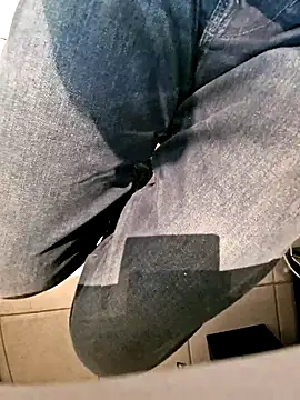 Snapshot of Lorent6969 chatting on 10/24/25, 10:11 Lorent6969 online show from 10/24/25, 10:11