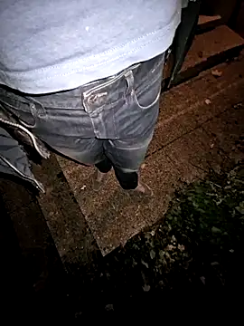 Snapshot of Lorent6969 chatting on 11/08/25, 04:45 Lorent6969 online show from 11/08/25, 04:45