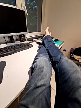 Snapshot of Lorent6969 chatting on 11/09/25, 06:33 Lorent6969 online show from 11/09/25, 06:33