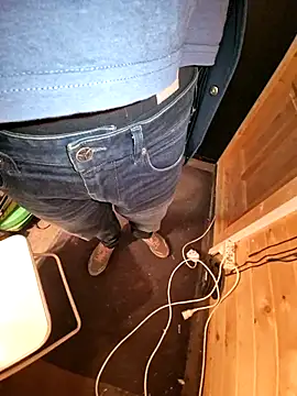 Snapshot of Lorent6969 chatting on 11/09/25, 08:18 Lorent6969 online show from 11/09/25, 08:18