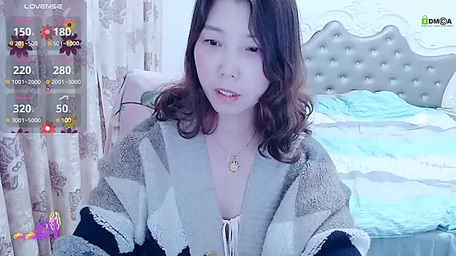 Snapshot of -Shirleyni_ chatting on 03/18/25, 01:53 -Shirleyni  online show from 03/18/25, 01:53