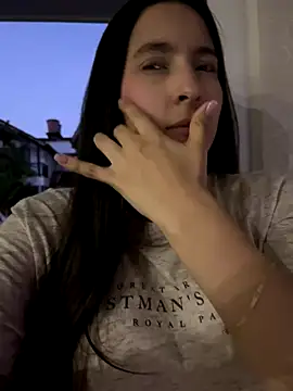 Snapshot of LittleDoll___ chatting on 11/02/25, 10:56 LittleDoll online show from 11/02/25, 10:56