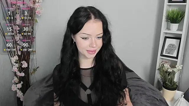 Snapshot of Lori__Hell chatting on 04/29/26, 03:43 Lori Hell online show from 04/29/26, 03:43