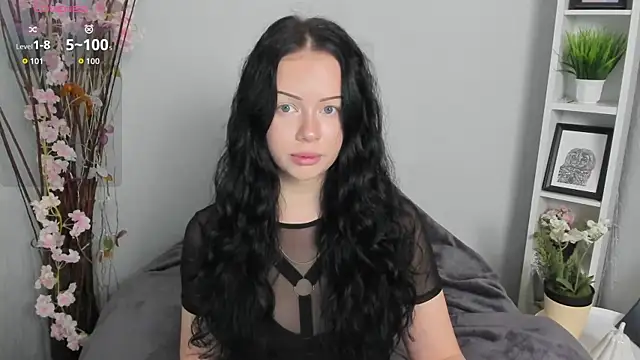 Snapshot of Lori__Hell chatting on 05/18/26, 03:24 Lori Hell online show from 05/18/26, 03:24