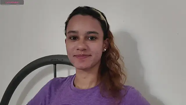 SamanthaWatson online show from 11/03/25, 07:48