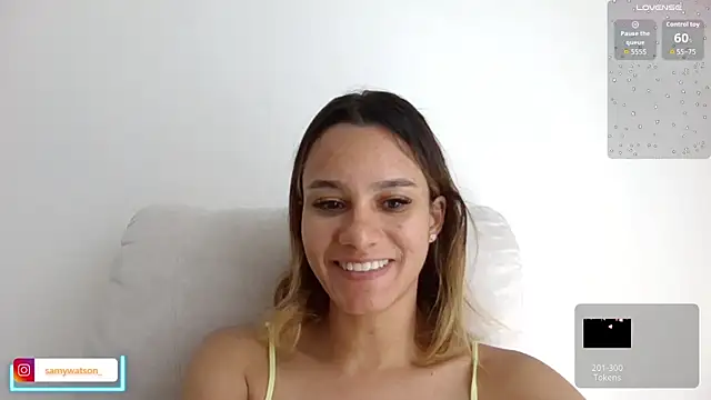 Snapshot of SamanthaWatson chatting on 04/28/26, 02:33 SamanthaWatson online show from 04/28/26, 02:33