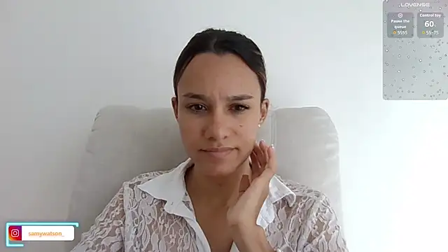Snapshot of SamanthaWatson chatting on 05/13/26, 02:58 SamanthaWatson online show from 05/13/26, 02:58