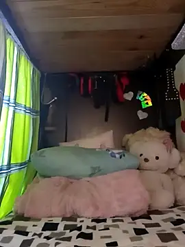 Snapshot of HarleyQuinn_69 chatting on 03/23/26, 08:07 HarleyQuinn 69 online show from 03/23/26, 08:07