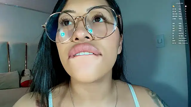 Snapshot of nerak_1a_ chatting on 03/04/25, 06:18 nerak 1a  online show from 03/04/25, 06:18