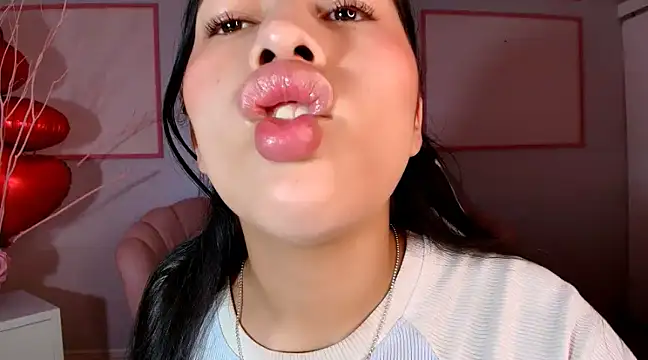 Snapshot of nerak_1a_ chatting on 03/13/25, 09:05 nerak 1a  online show from 03/13/25, 09:05