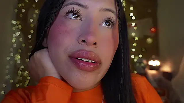 Snapshot of nerak_1a_ chatting on 10/31/25, 05:36 nerak 1a online show from 10/31/25, 05:36