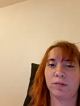 Snapshot of kaca098 chatting on 04/19/26, 06:10 kaca098 online show from 04/19/26, 06:10