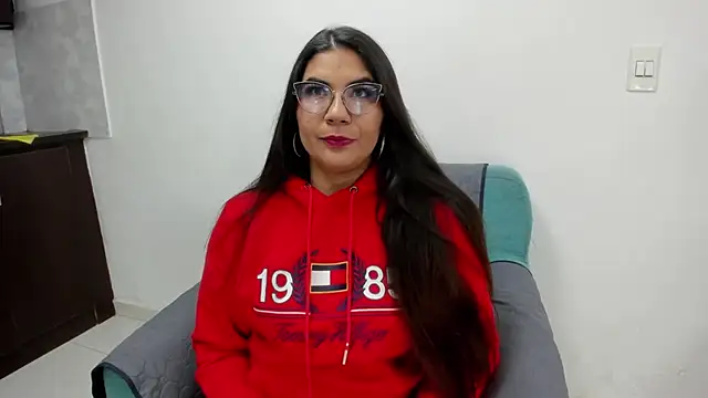 Luna Dumont online show from 11/27/25, 11:23