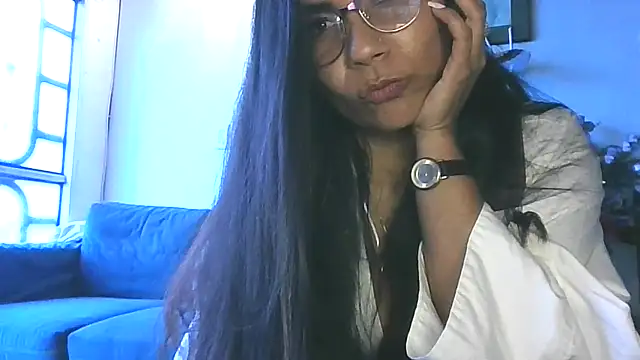 Luna Dumont online show from 04/15/26, 07:58