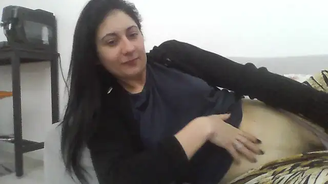 Snapshot of davenmichelle00 chatting on 02/08/26, 09:13 davenmichelle00 online show from 02/08/26, 09:13