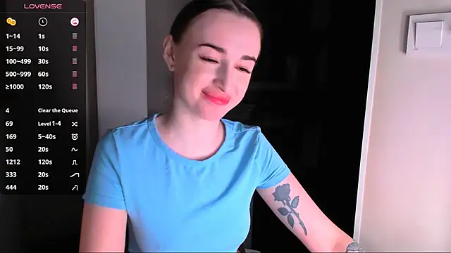 Kimmberr online show from 01/10/25, 03:29