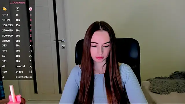 Kimmberr online show from 10/19/25, 03:07