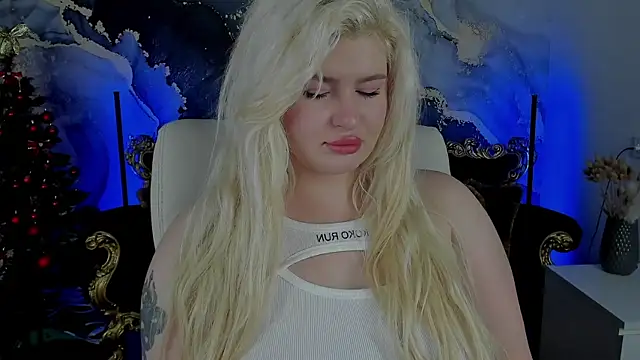 CocoSecretss online show from 12/21/24, 07:56