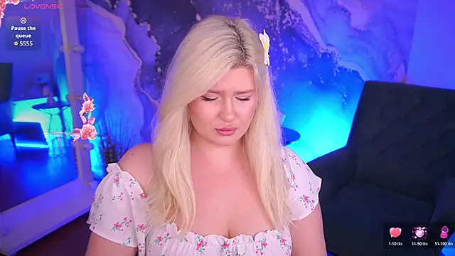 CocoSecretss online show from 04/30/26, 06:53