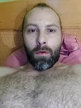 Snapshot of Piter9023 chatting on 02/17/26, 01:24 Piter9023 online show from 02/17/26, 01:24