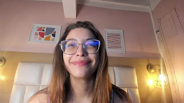 Dollar-girl online show from 12/31/24, 12:25