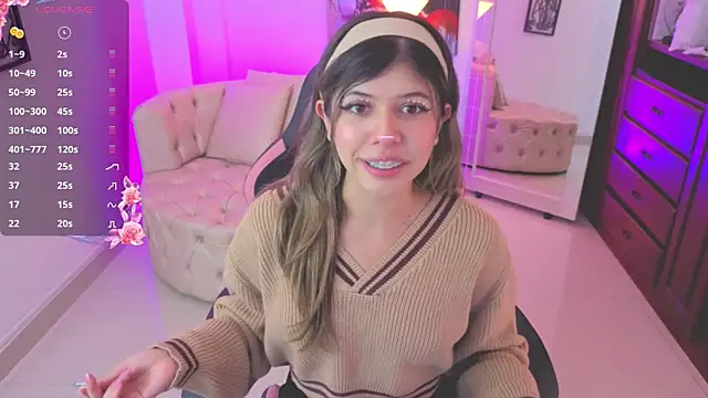 NATAASHA    online show from 11/10/25, 03:27