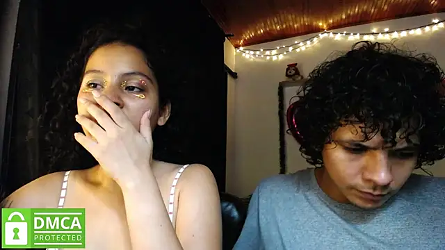 Snapshot of Mr_MrsCurie chatting on 12/10/24, 12:06 Mr MrsCurie online show from 12/10/24, 12:06