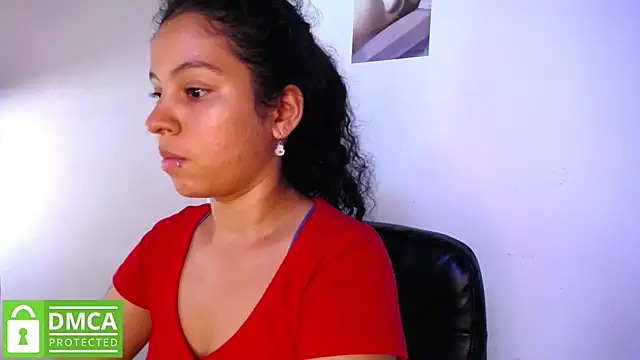 Snapshot of Mr_MrsCurie chatting on 02/28/25, 08:39 Mr MrsCurie online show from 02/28/25, 08:39