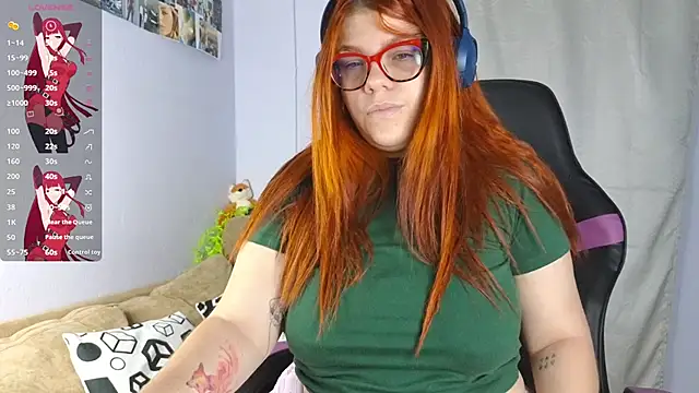 lucie nicolls online show from 03/04/25, 08:49